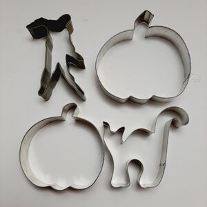 🍒4 for $20🍒 Halloween 4x Cookie Cutter Set - Metal - Cat 2x Pumpkin & Zombie